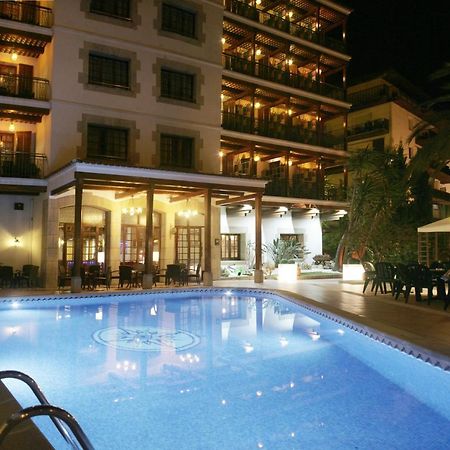 Hotel La Carolina 滨海略雷特 外观 照片