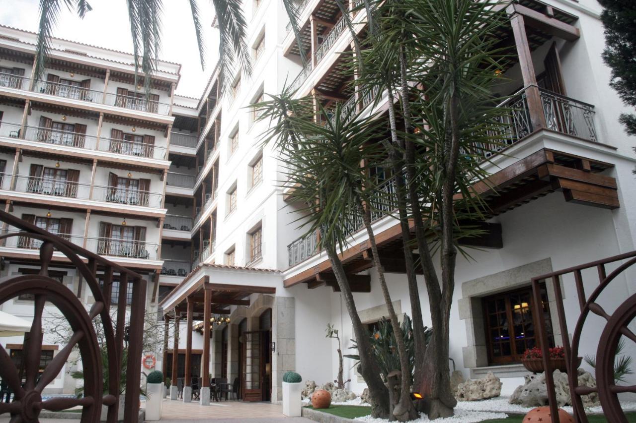 Hotel La Carolina 滨海略雷特 外观 照片