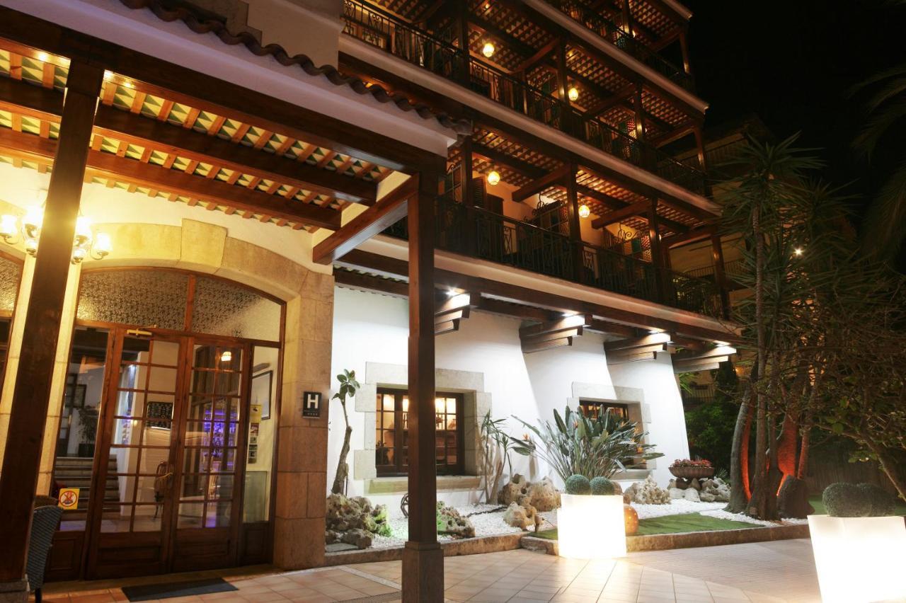 Hotel La Carolina 滨海略雷特 外观 照片