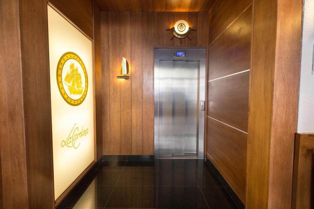Hotel La Carolina 滨海略雷特 外观 照片