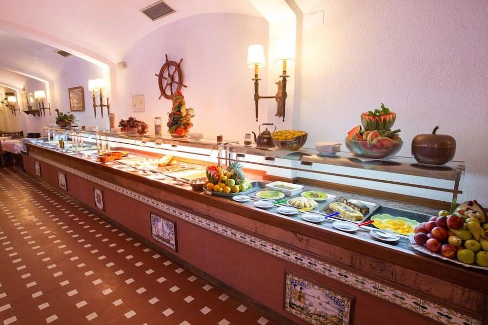 Hotel La Carolina 滨海略雷特 外观 照片
