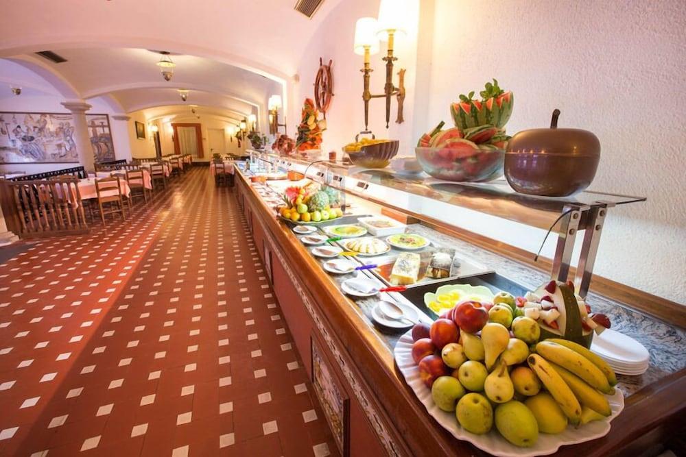 Hotel La Carolina 滨海略雷特 外观 照片