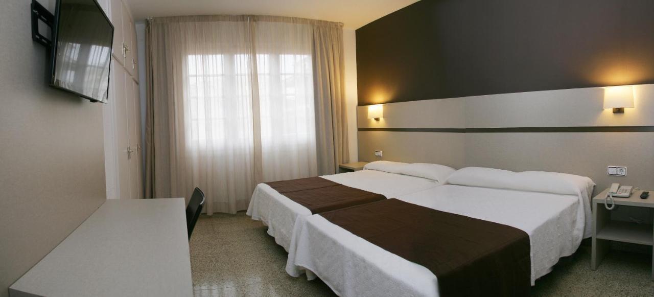 Hotel La Carolina 滨海略雷特 外观 照片